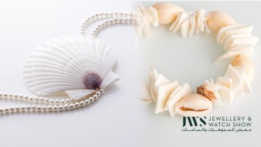 shell necklace and bracelet